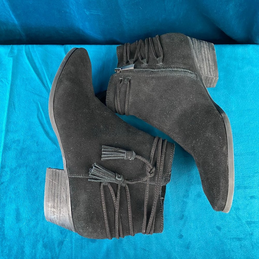 Vince Camuto Carlina Tasseled Bootie Black - Picture 7 of 11